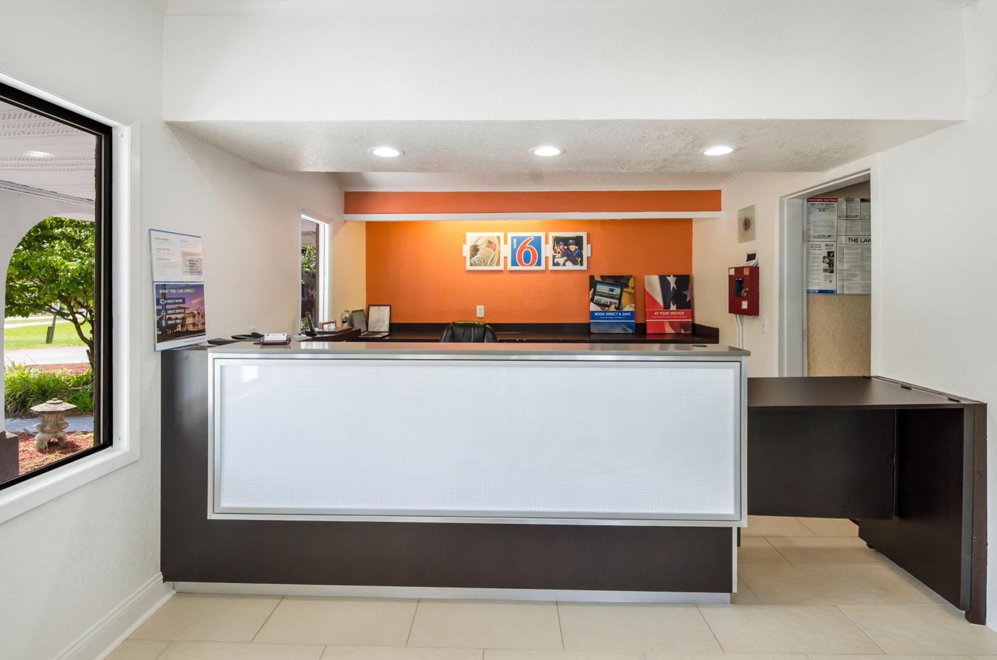Motel 6-Salem, Va Екстер'єр фото